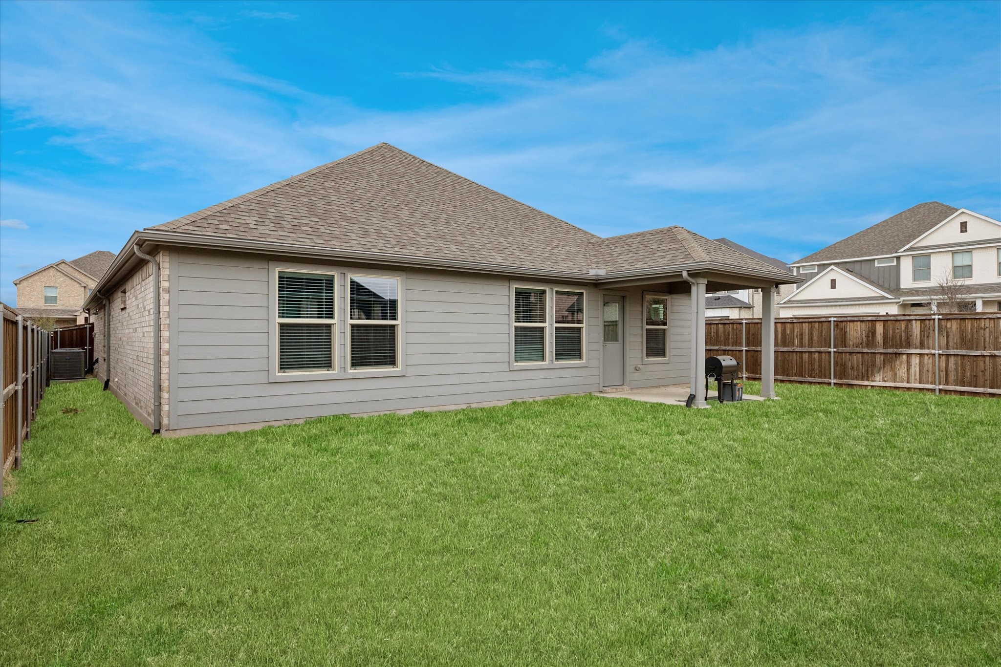 5557 Castle Peak Bend Fort Worth TX 76126