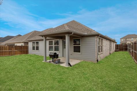 5557 Castle Peak Bend Fort Worth TX 76126