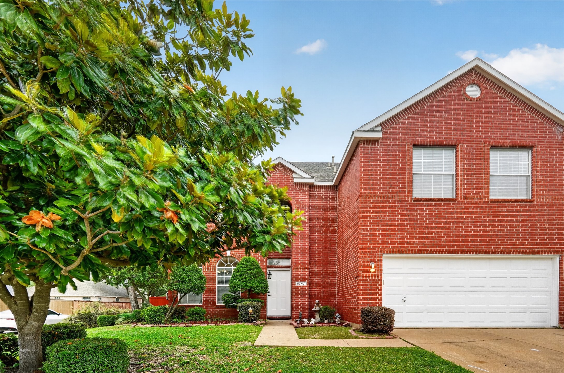 10701 Augusta Lane Rowlett TX 75089