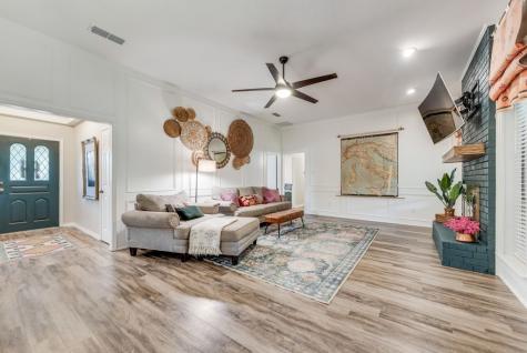 1420 Juniper Lane Lewisville TX 75077