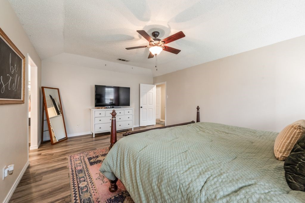 1420 Juniper Lane Lewisville TX 75077