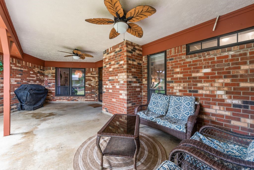 1420 Juniper Lane Lewisville TX 75077