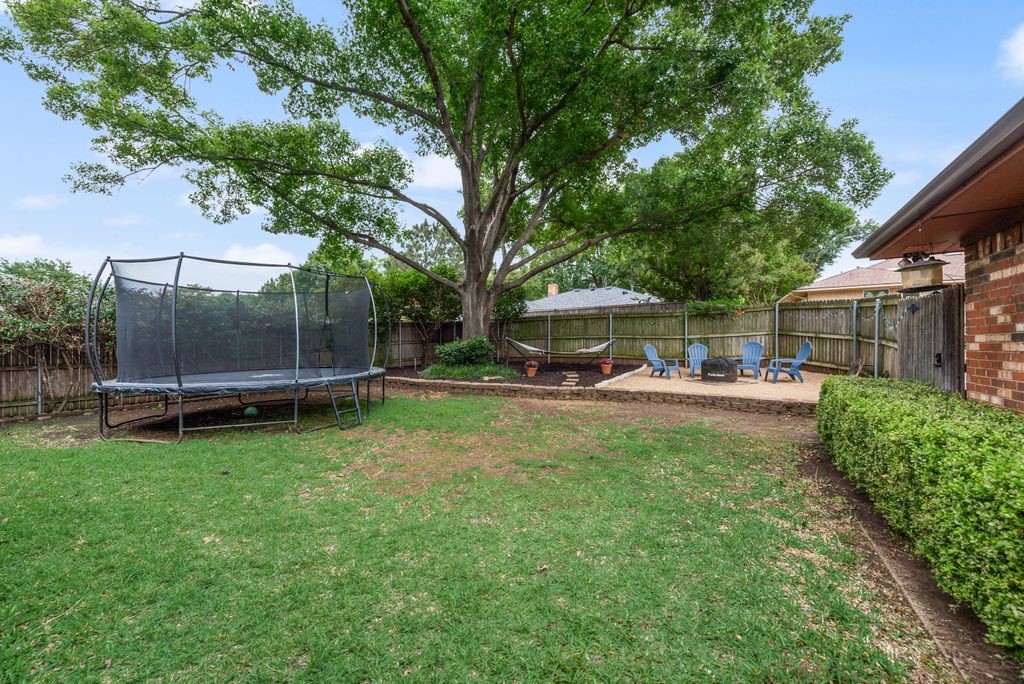 1420 Juniper Lane Lewisville TX 75077