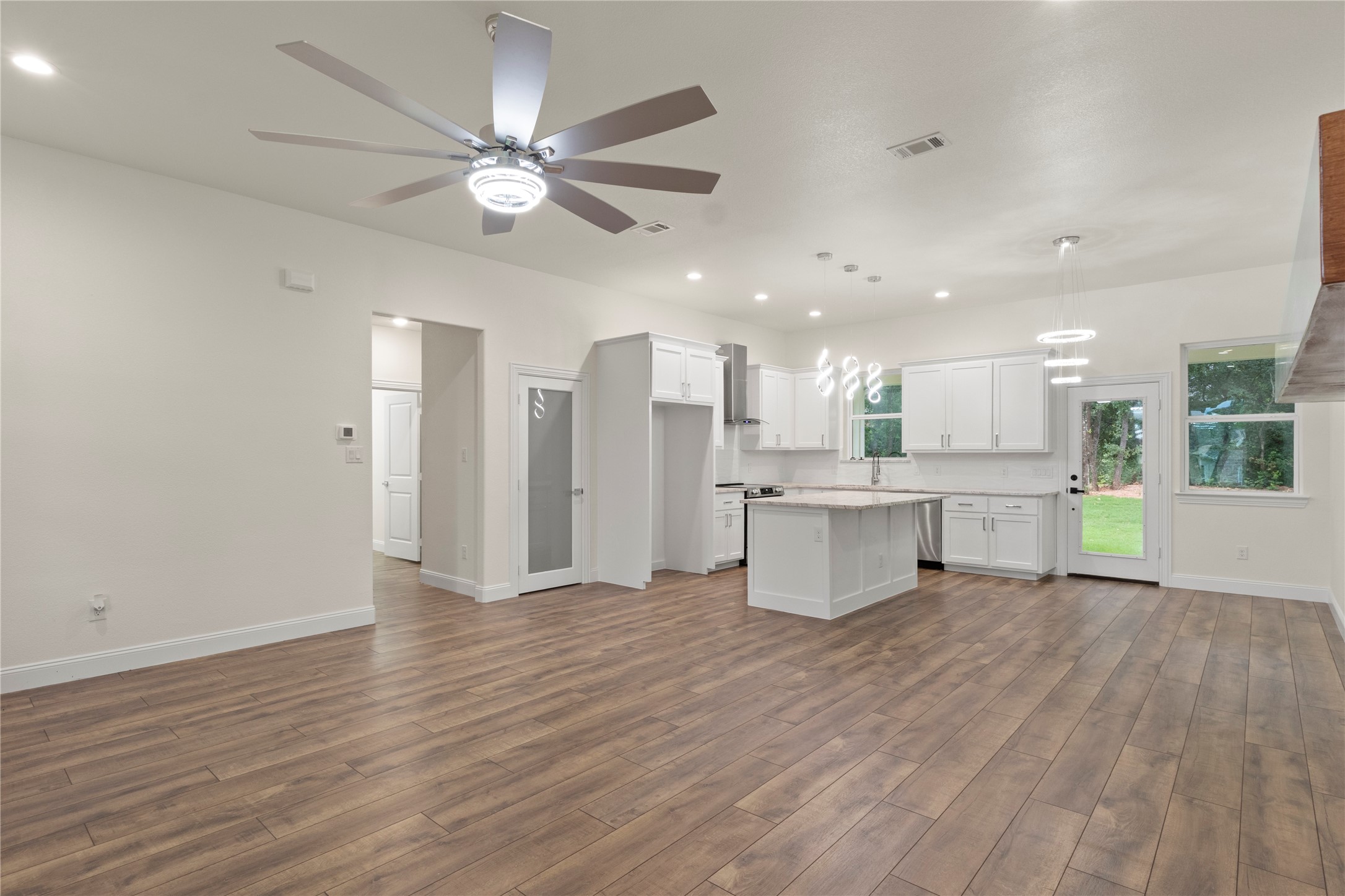 104 Jim Walter Drive Runaway Bay TX 76426
