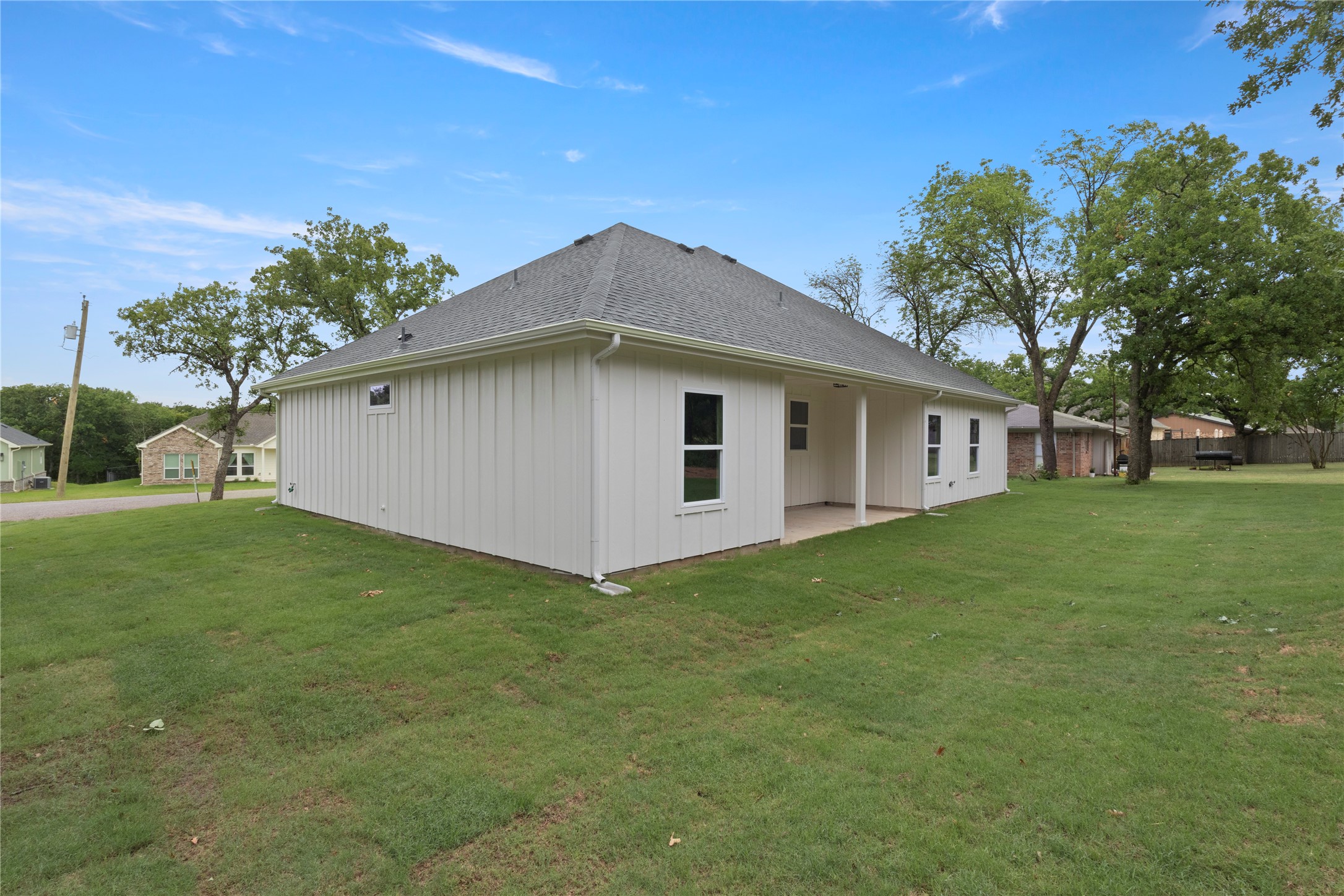 104 Jim Walter Drive Runaway Bay TX 76426