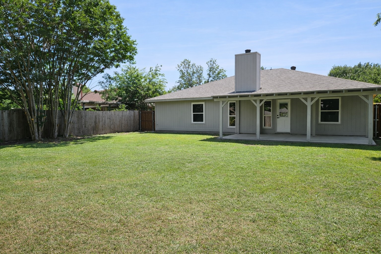 325 Juniper Drive Arlington TX 76018