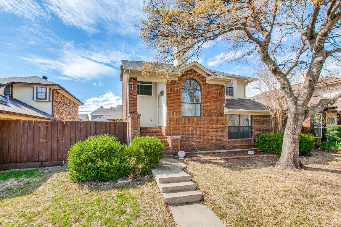 1116 Alameda Drive Carrollton TX 75007