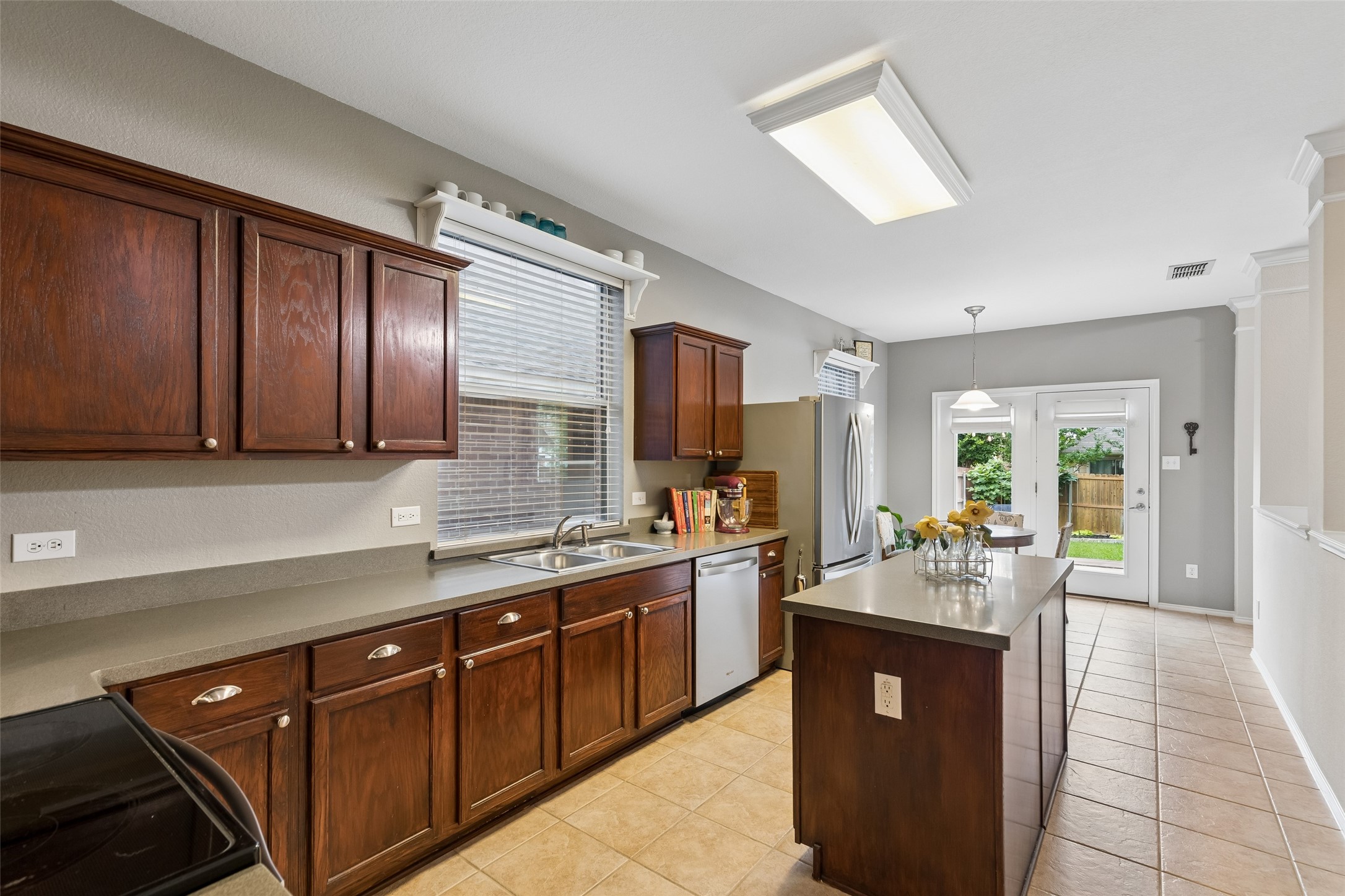5121 Pinellas Avenue Fort Worth TX 76244