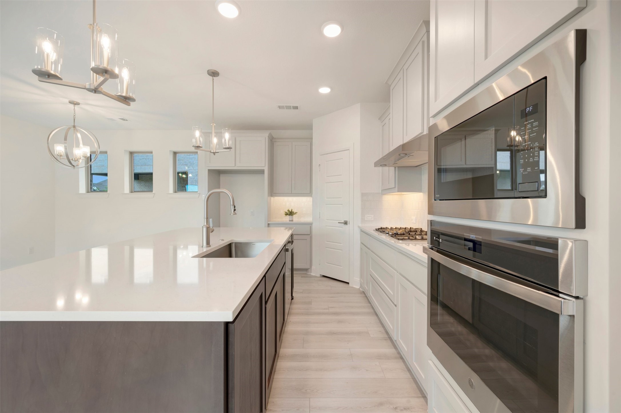 9809 Flourishing Way Mesquite TX 75126