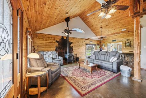17311 E Us-82 Honey Grove TX 75446