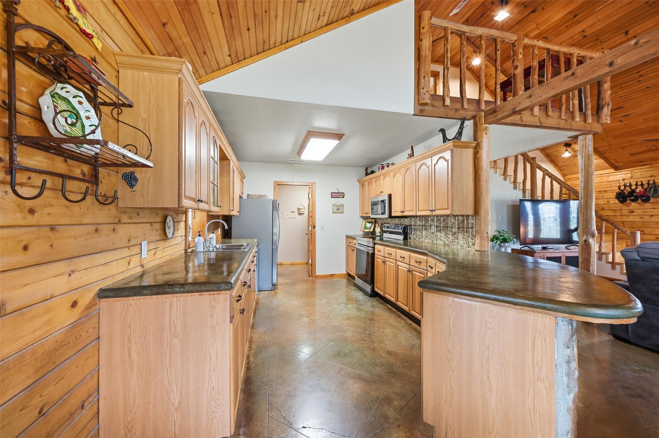 17311 E Us-82 Honey Grove TX 75446