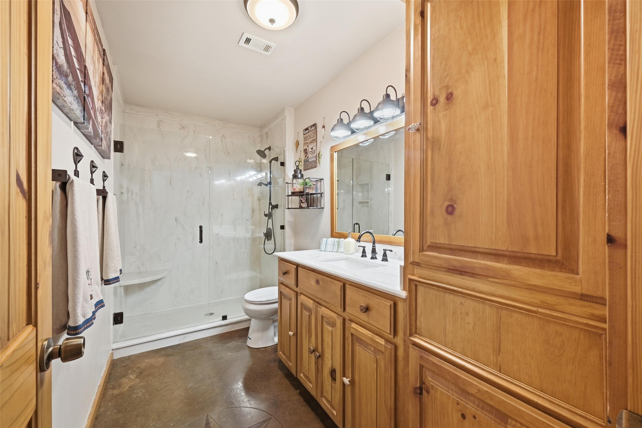 17311 E Us-82 Honey Grove TX 75446