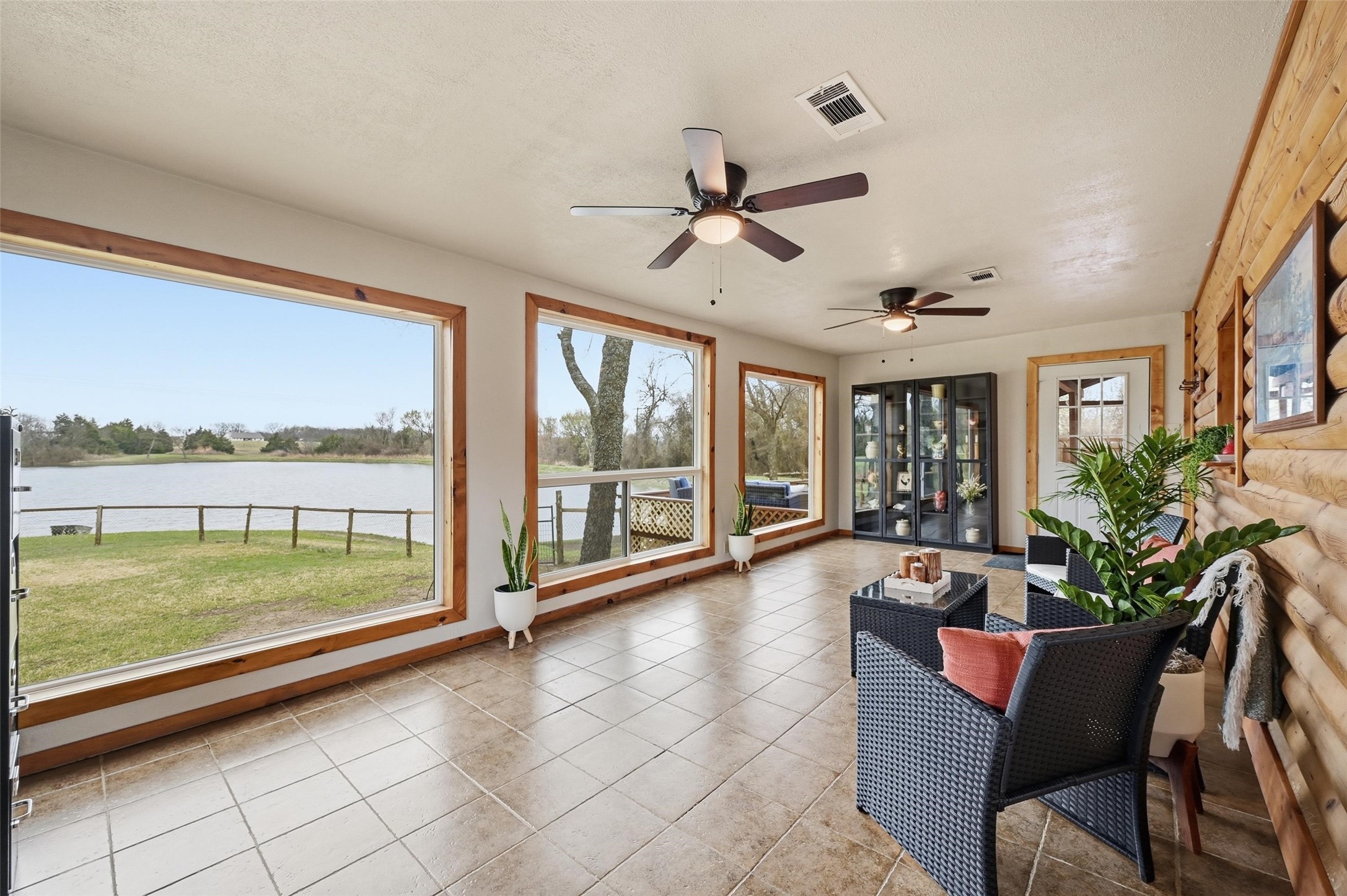 17311 E Us-82 Honey Grove TX 75446
