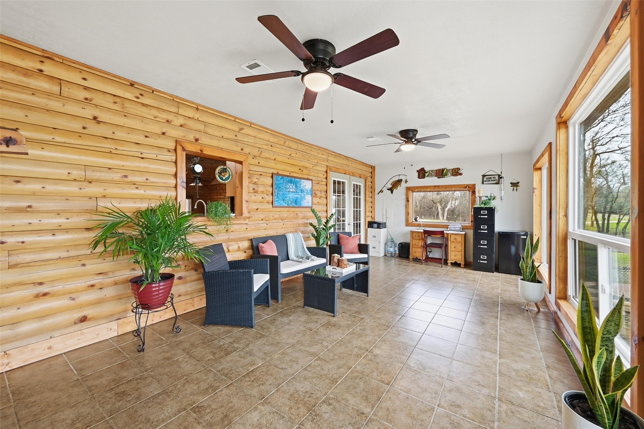 17311 E Us-82 Honey Grove TX 75446