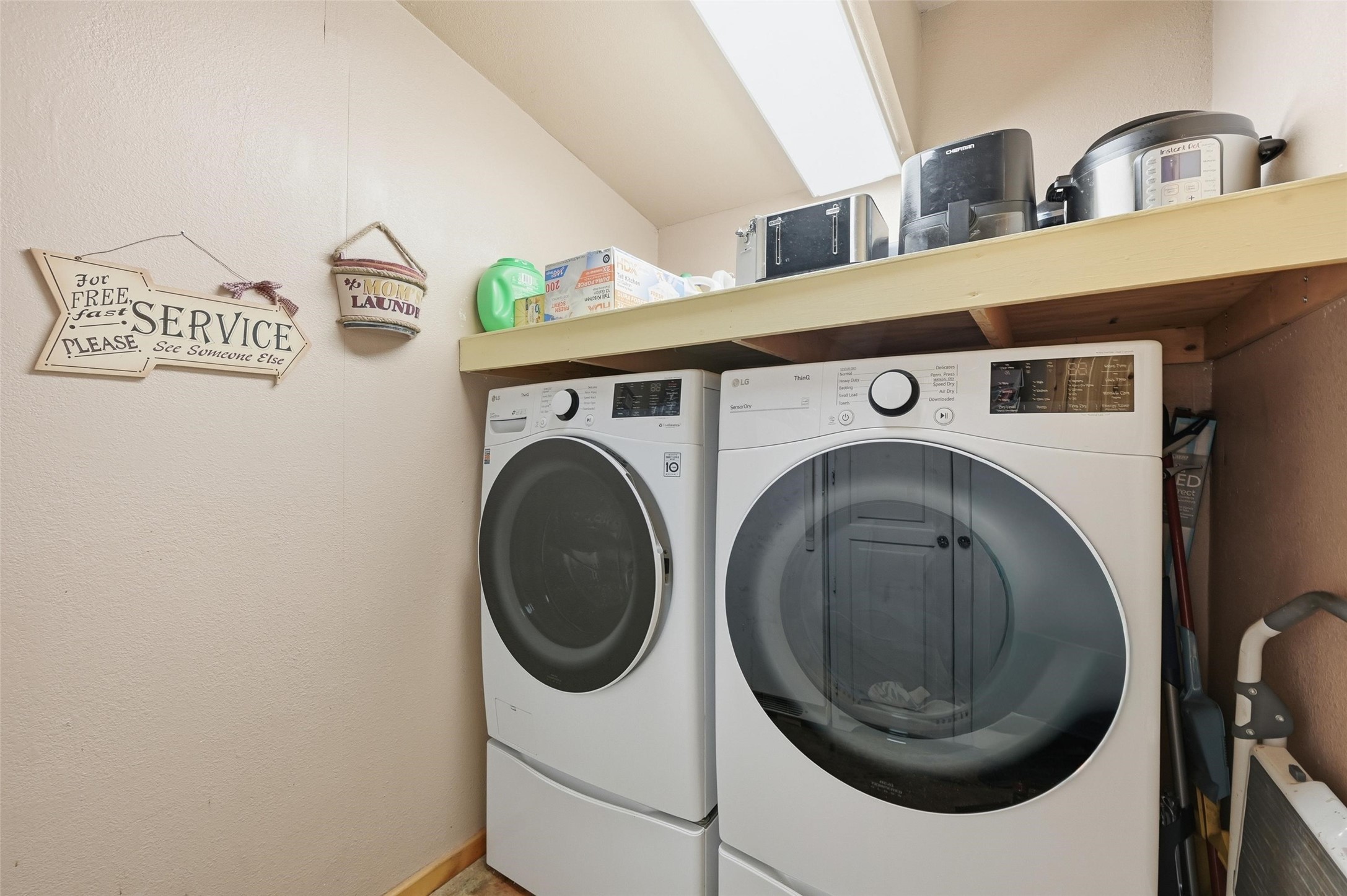17311 E Us-82 Honey Grove TX 75446