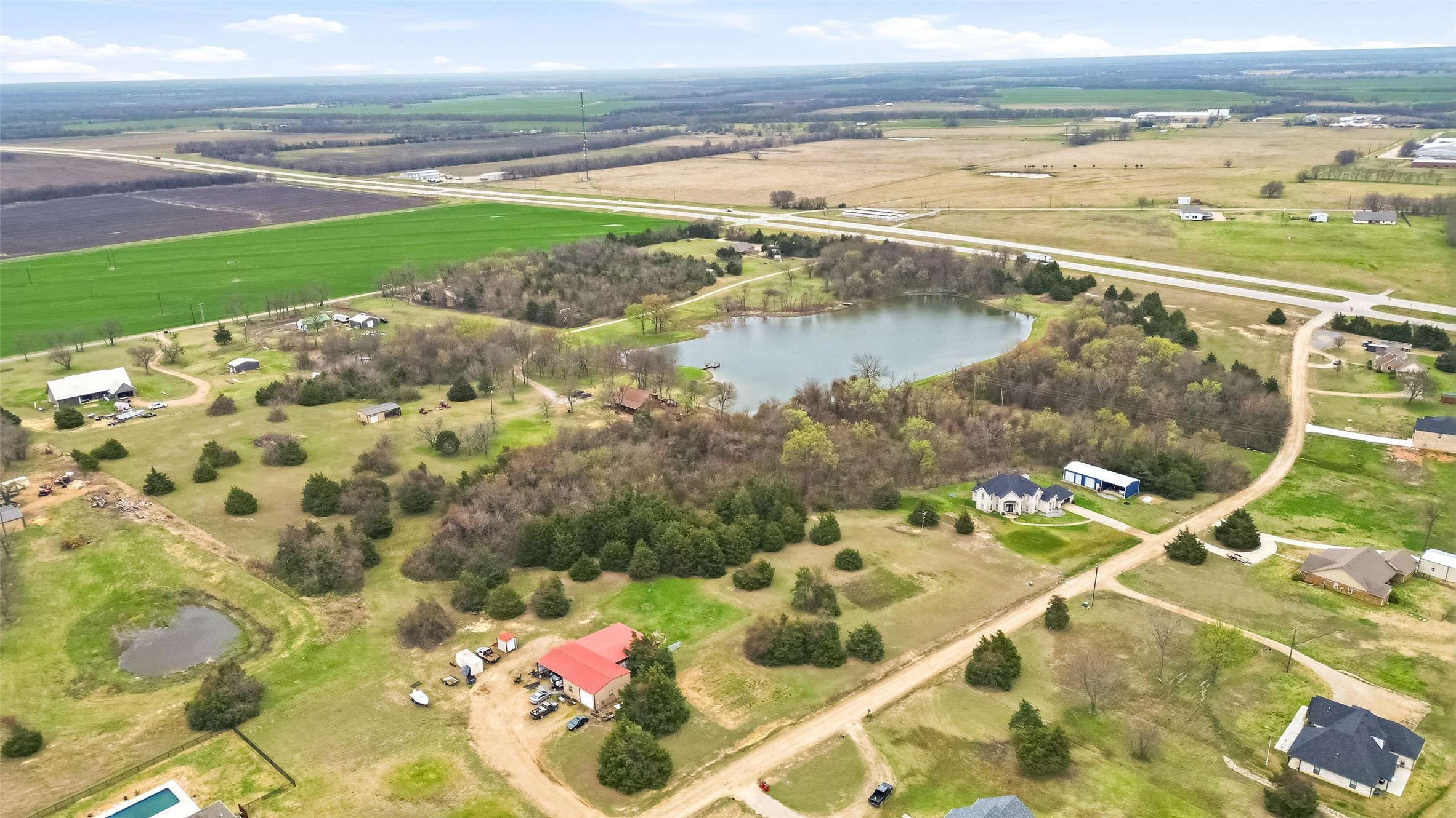 17311 E Us-82 Honey Grove TX 75446