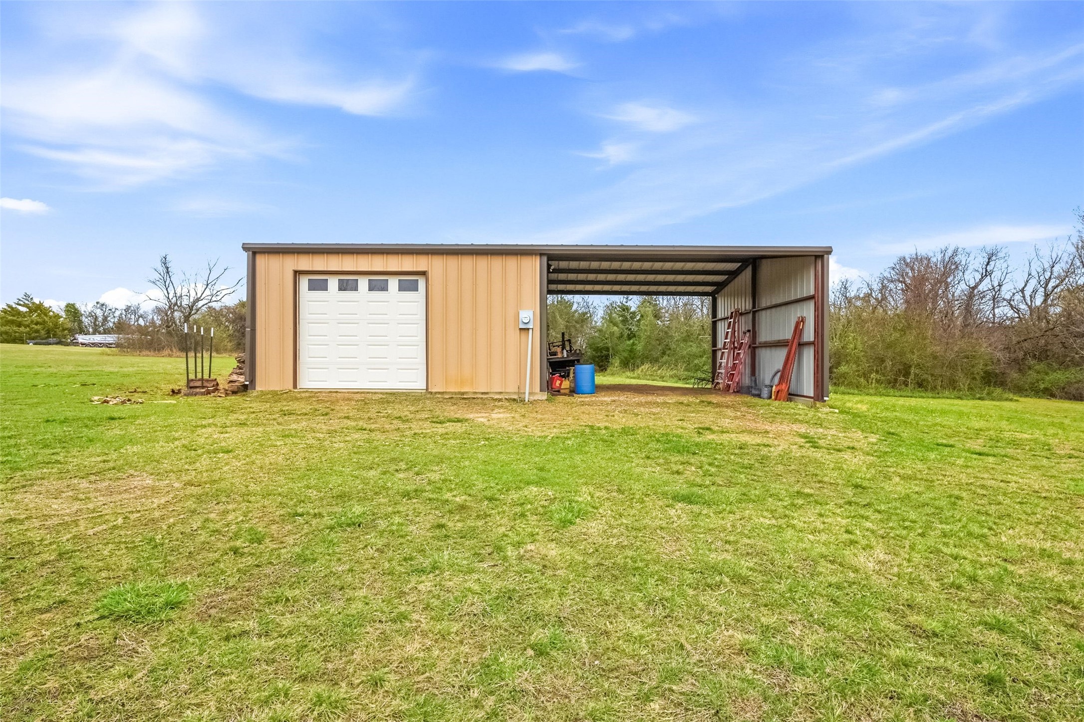 17311 E Us-82 Honey Grove TX 75446