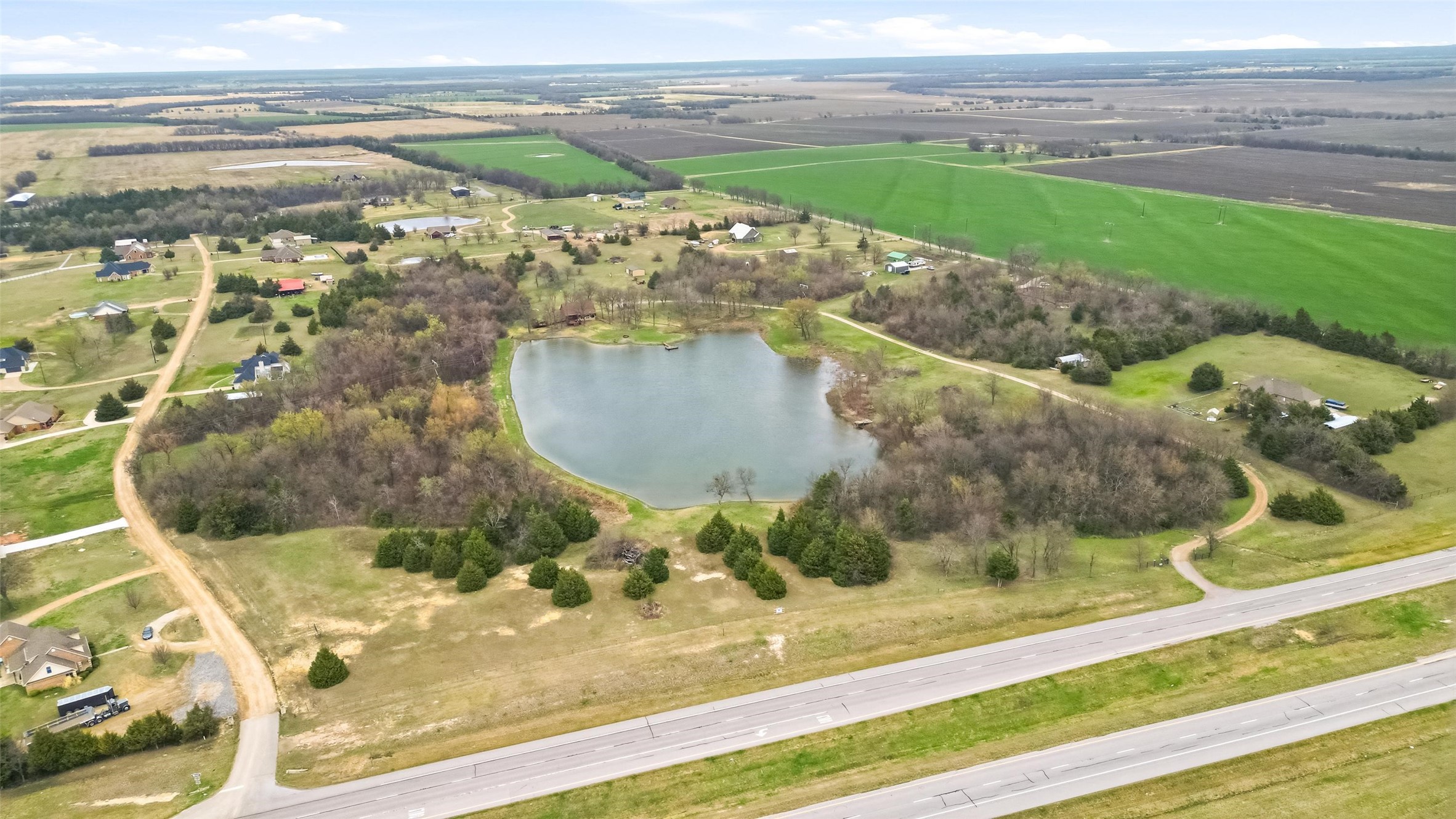 17311 E Us-82 Honey Grove TX 75446
