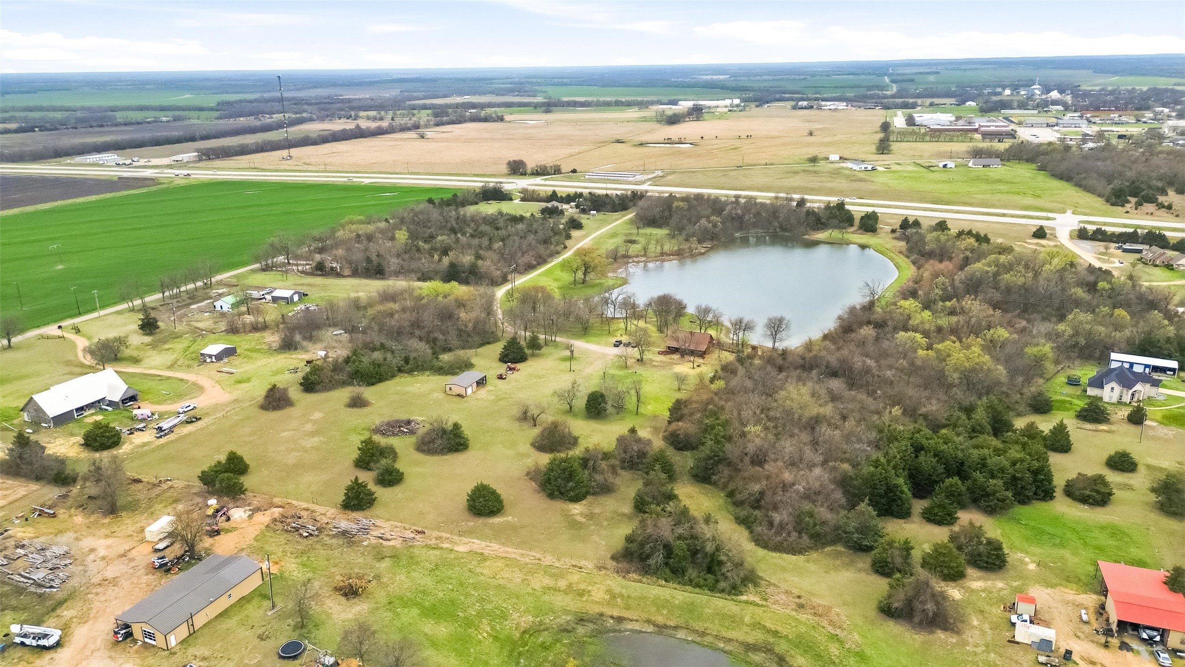 17311 E Us-82 Honey Grove TX 75446