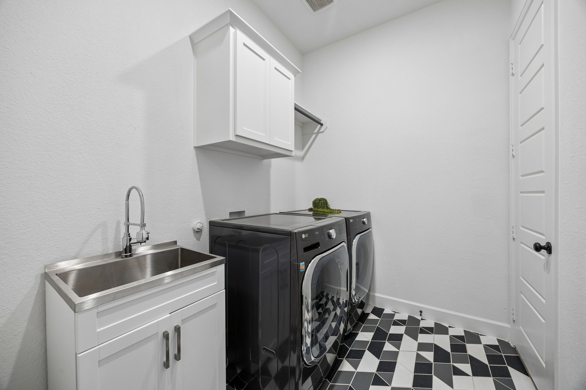 1908 Lotus Court Haslet TX 76052