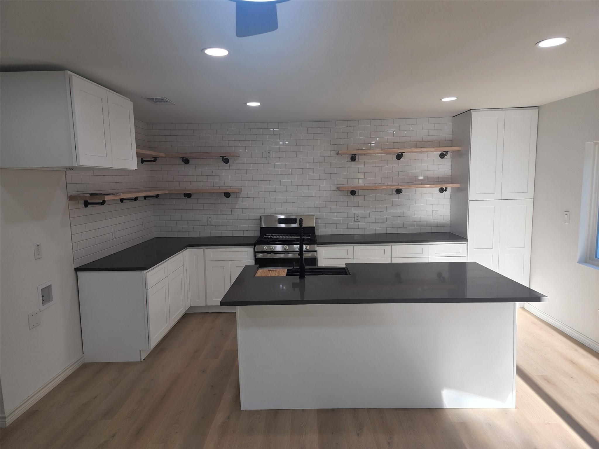 2510 Timberlake Drive Irving TX 75062