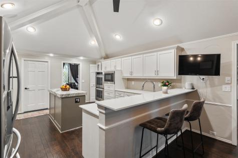 7107 Nicki Court Dallas TX 75252