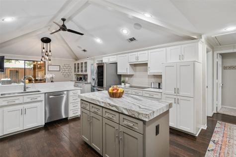 7107 Nicki Court Dallas TX 75252
