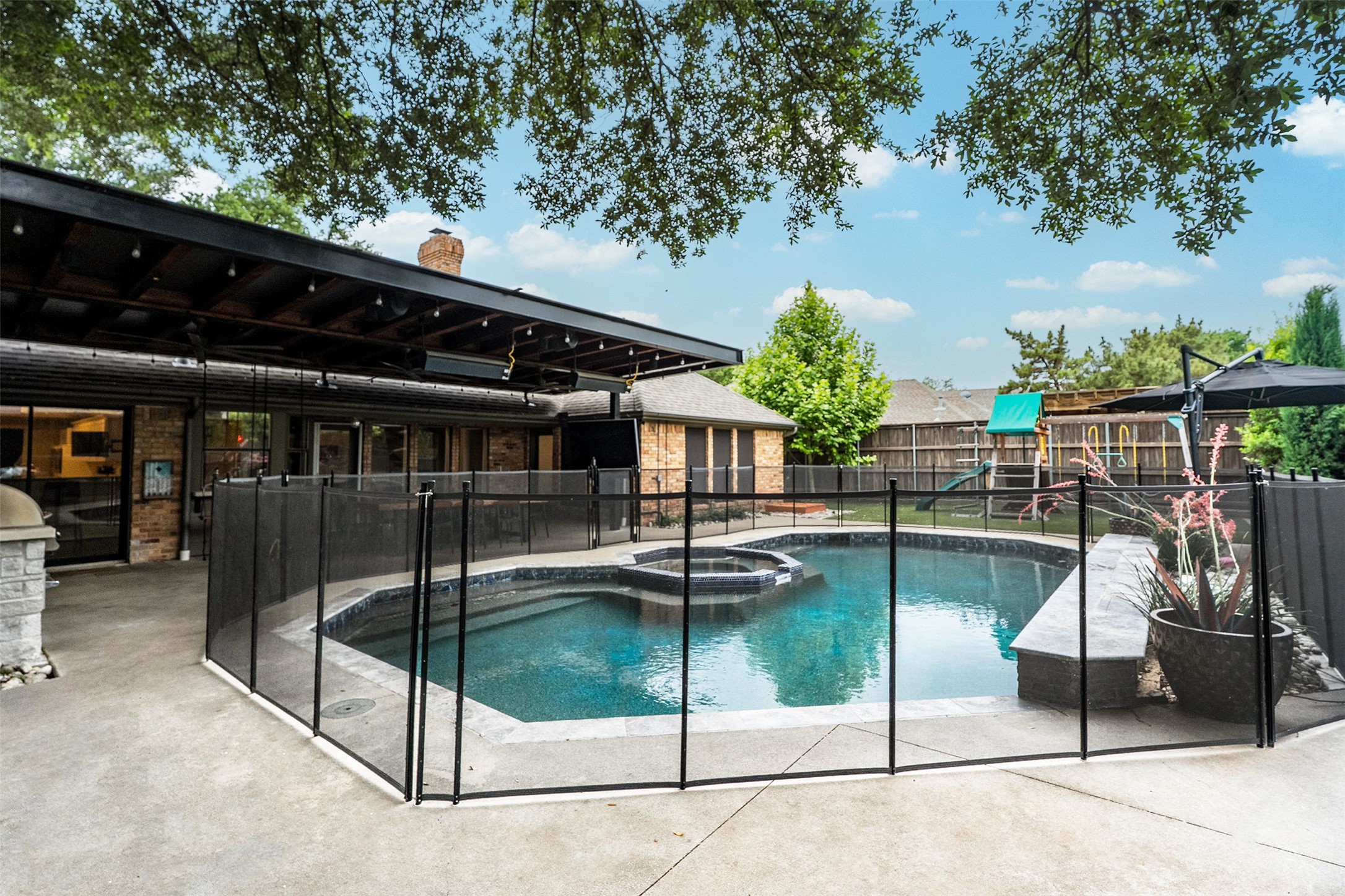 7107 Nicki Court Dallas TX 75252