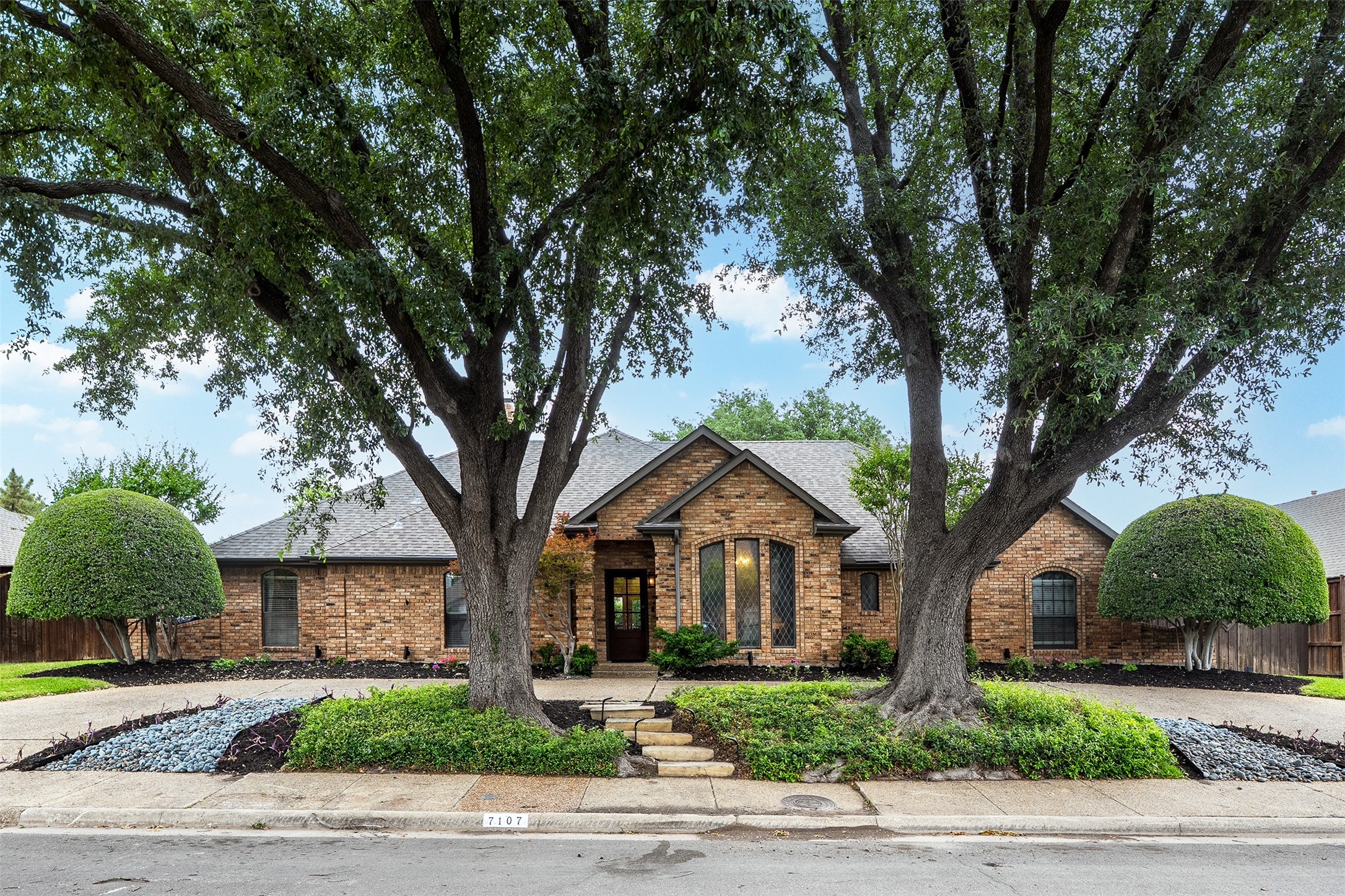 7107 Nicki Court Dallas TX 75252