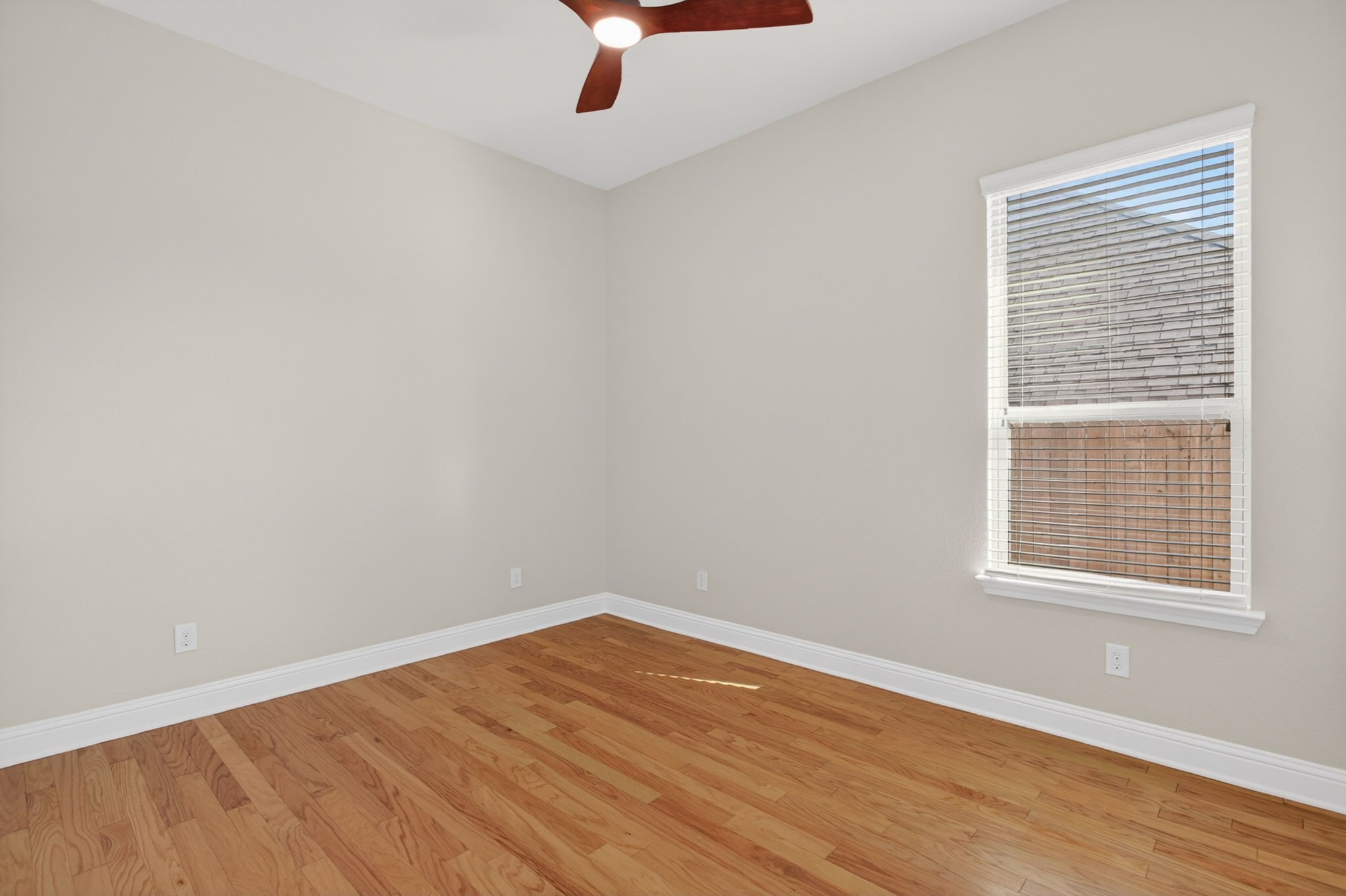 9016 Inwood Street Benbrook TX 76126