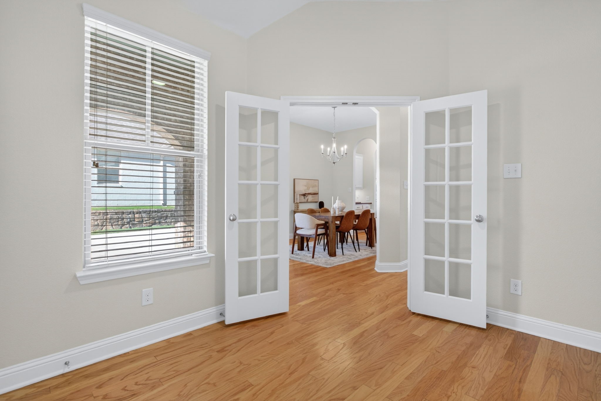 9016 Inwood Street Benbrook TX 76126
