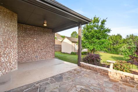 9016 Inwood Street Benbrook TX 76126