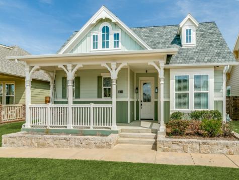 6016 Kessler Drive North Richland Hills TX 76180
