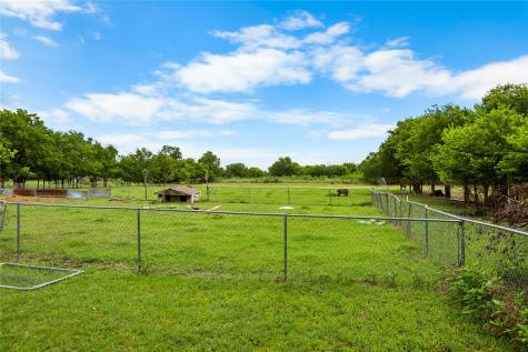 532 Calvery Eskew Road Mart TX 76664