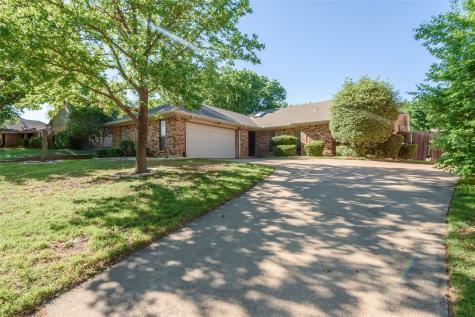527 Bob White Street Desoto TX 75115