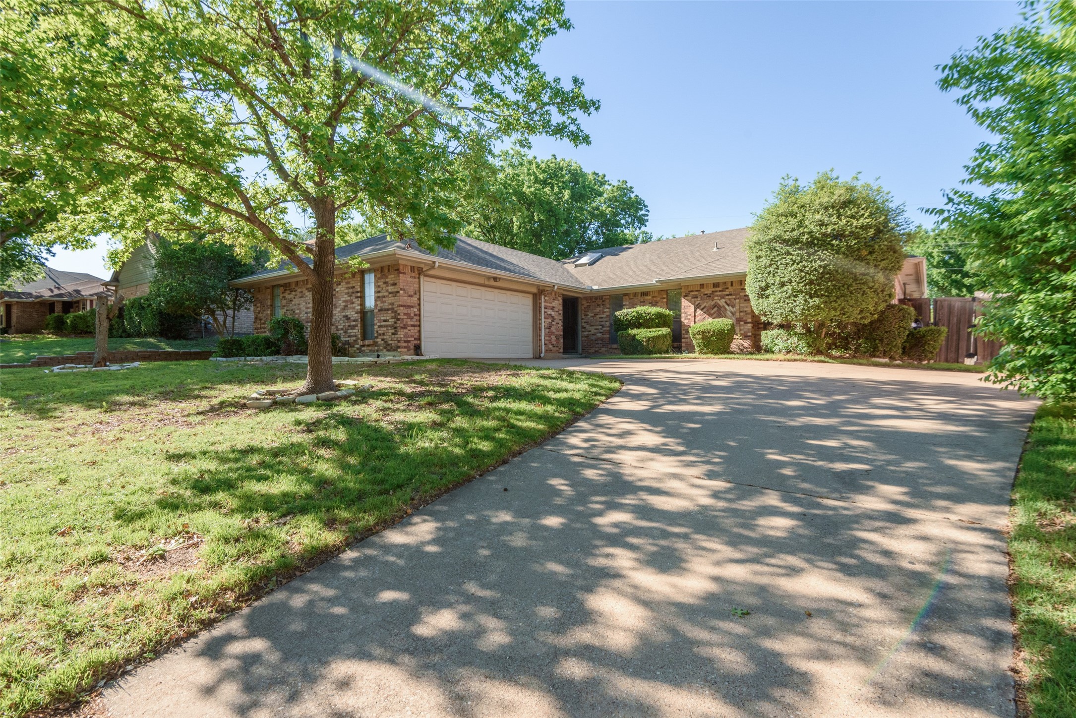 527 Bob White Street Desoto TX 75115