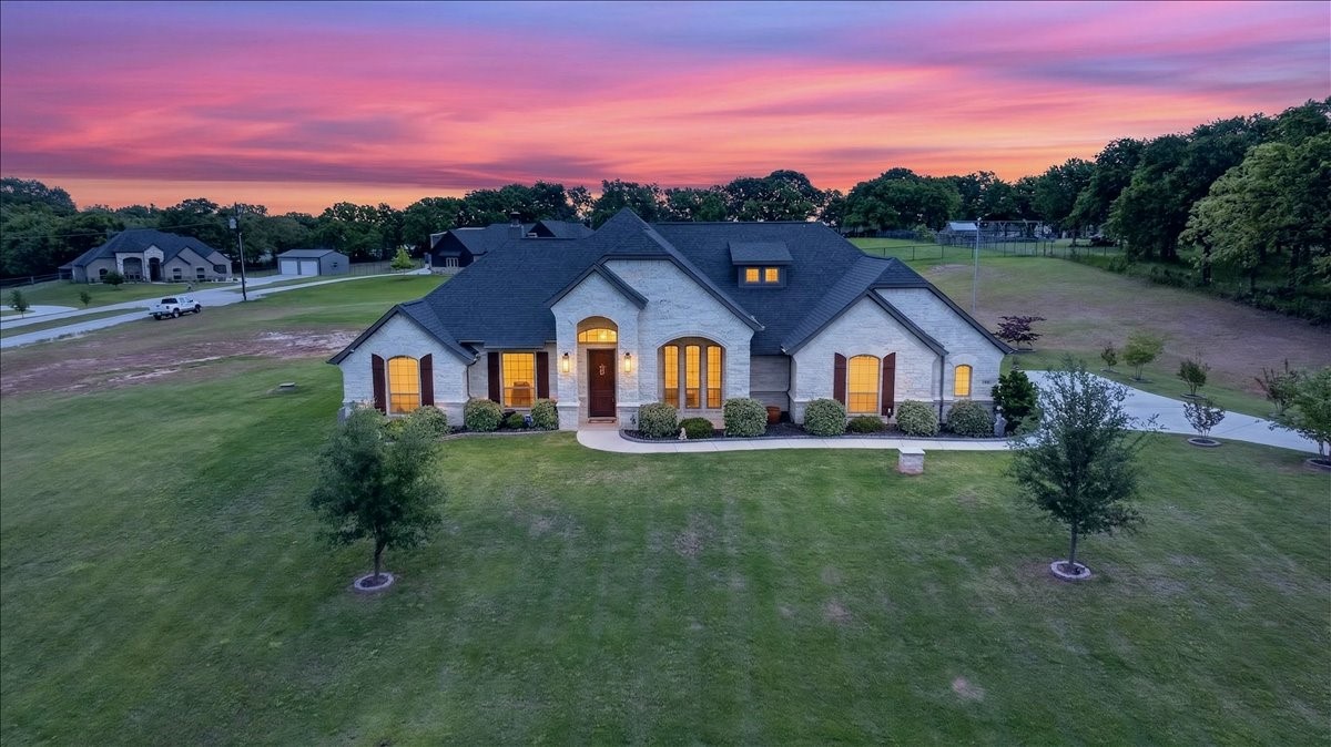 455 Christian Way Azle TX 76020