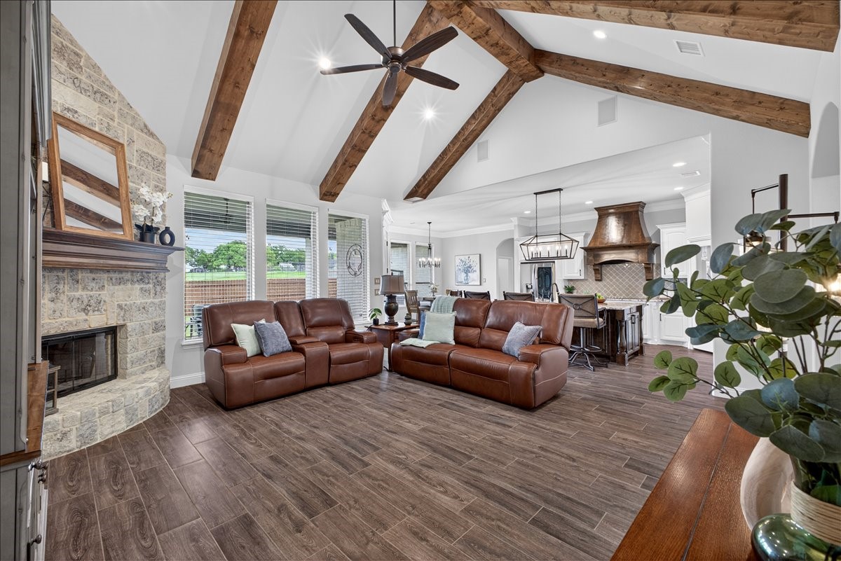 455 Christian Way Azle TX 76020