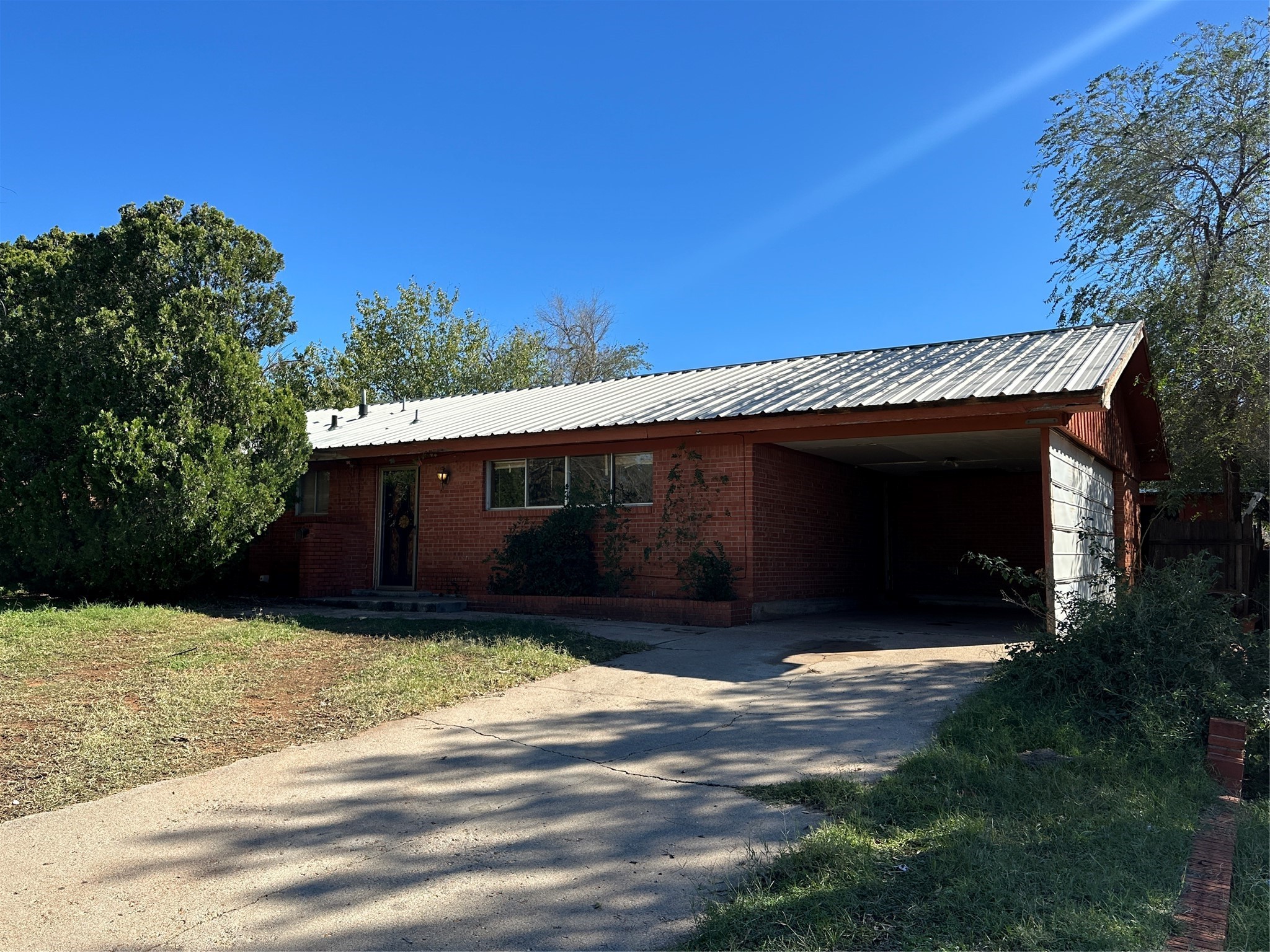 1708 E 14th Street Sweetwater TX 79556