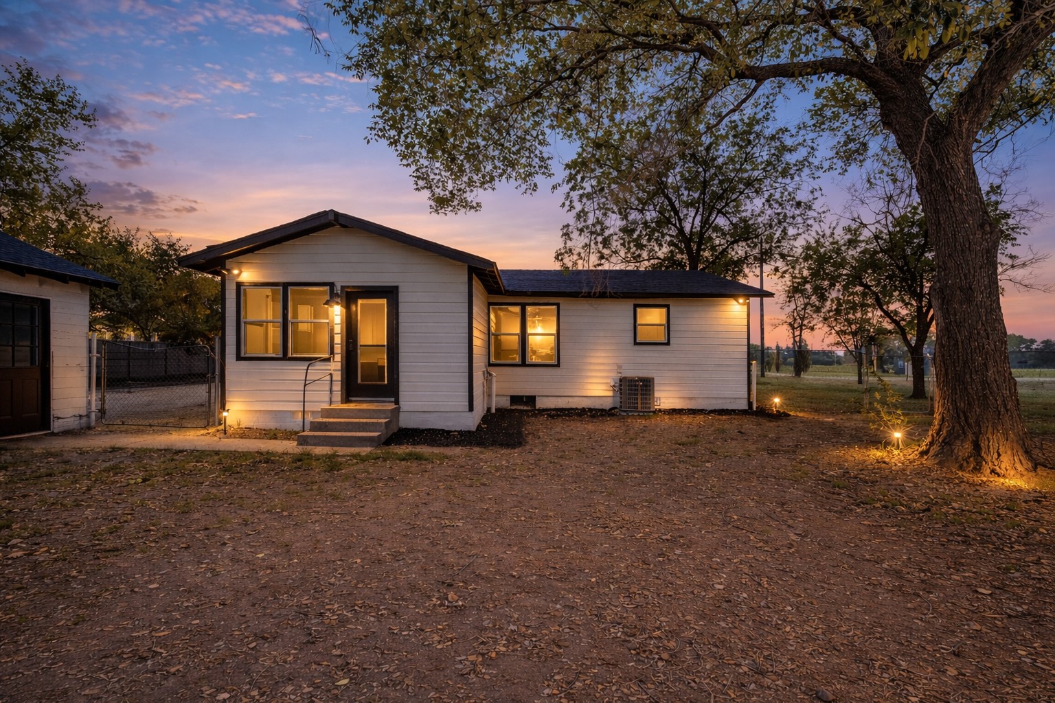 1300 County Road 1550 Chico TX 76431