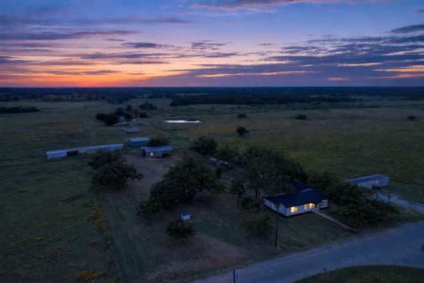 1300 County Road 1550 Chico TX 76431