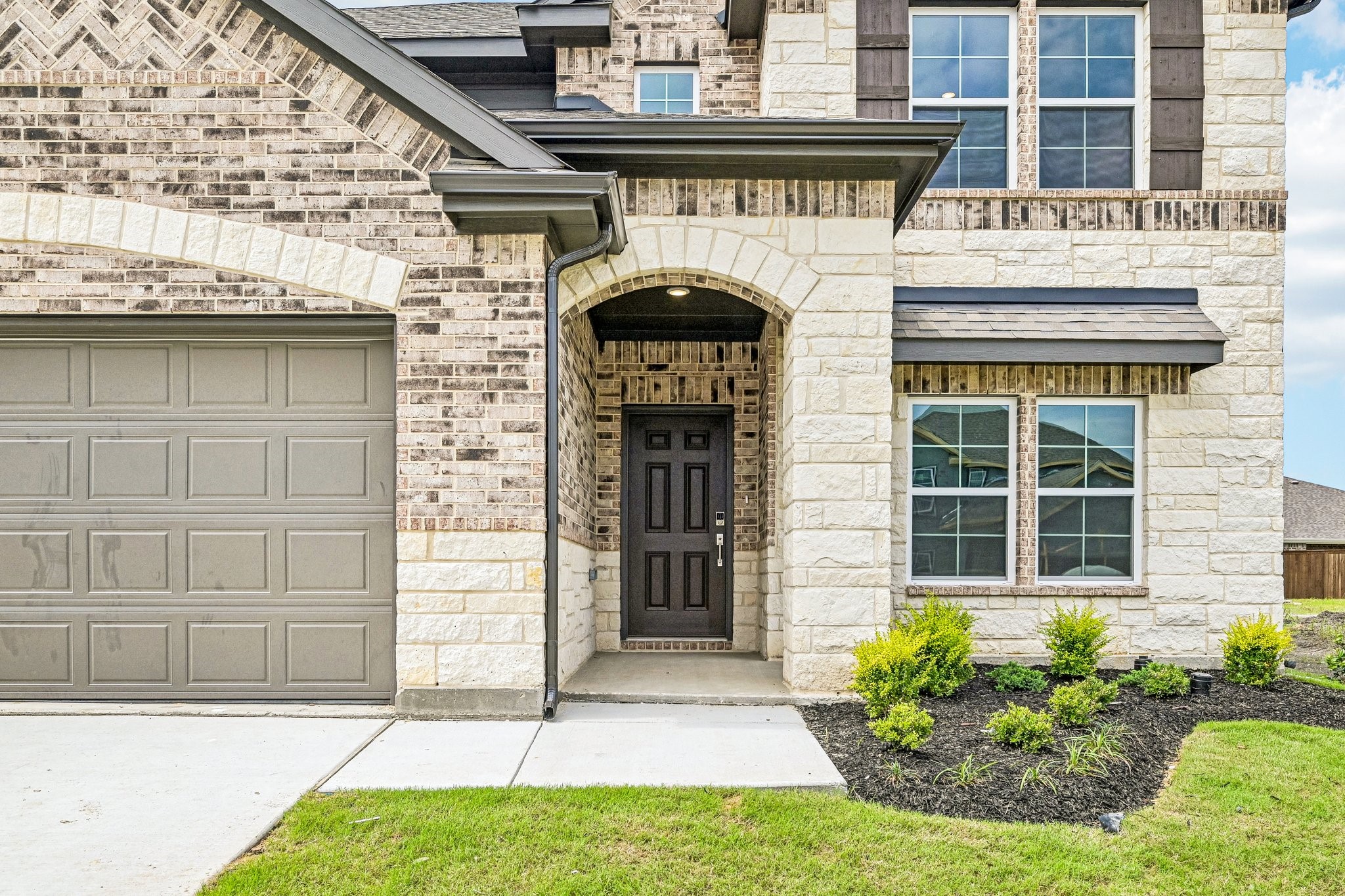 712 Vineyard Way Forney TX 75126