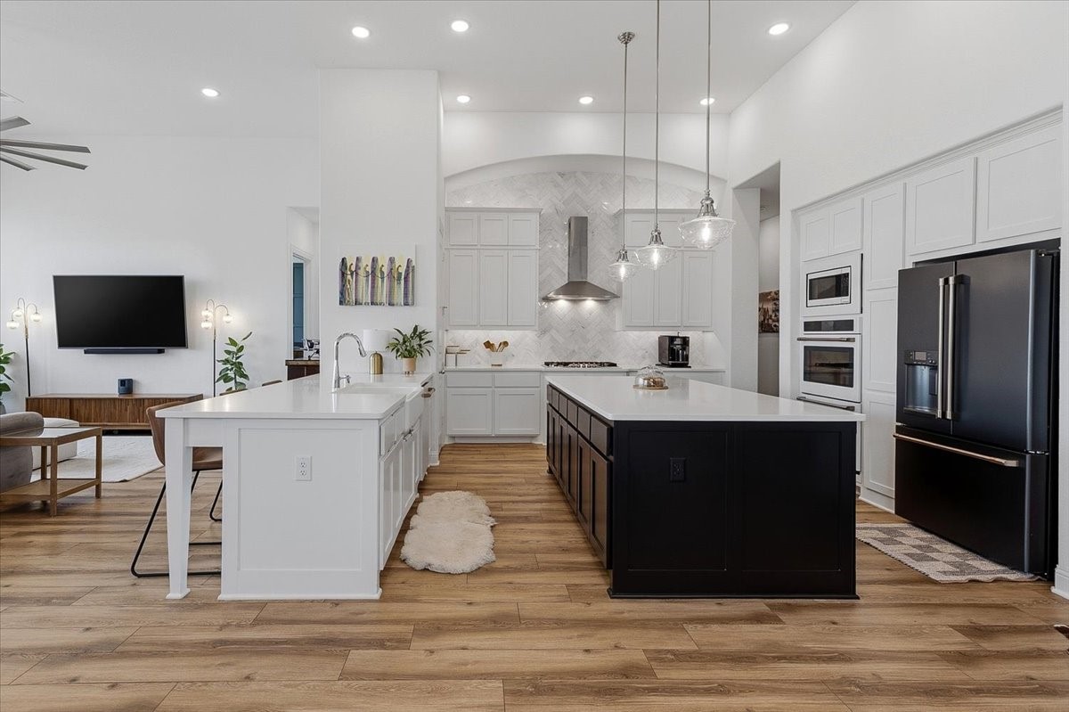 7433 Woodwheel Drive Fort Worth TX 76123