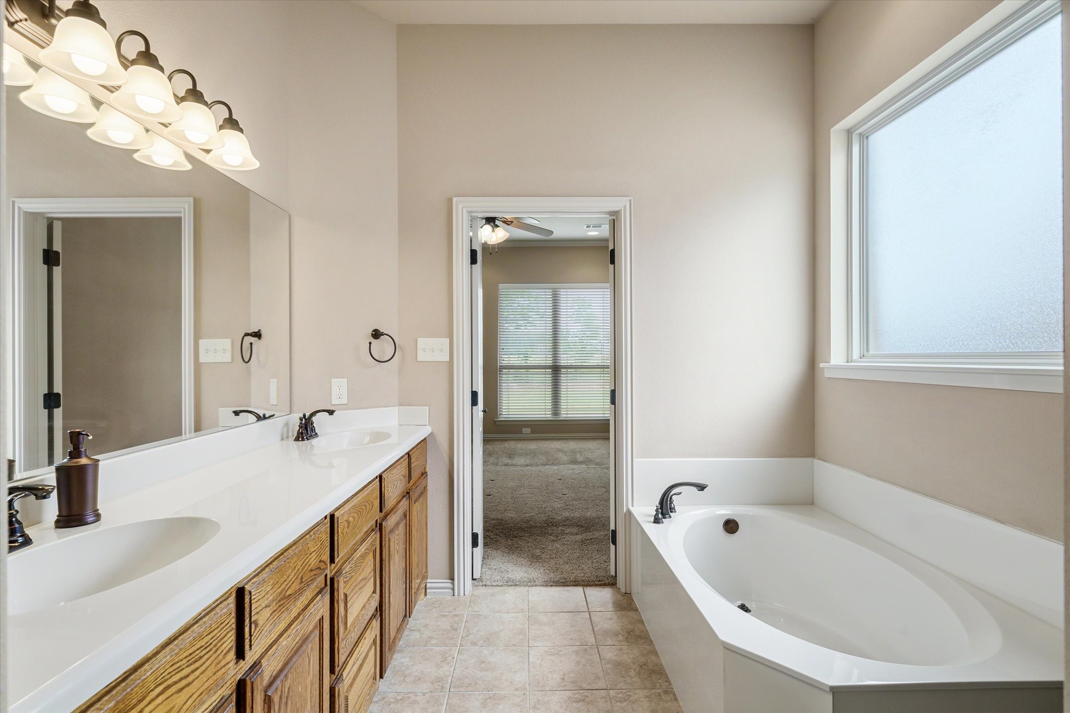 1852 Meadowview Canton TX 75103