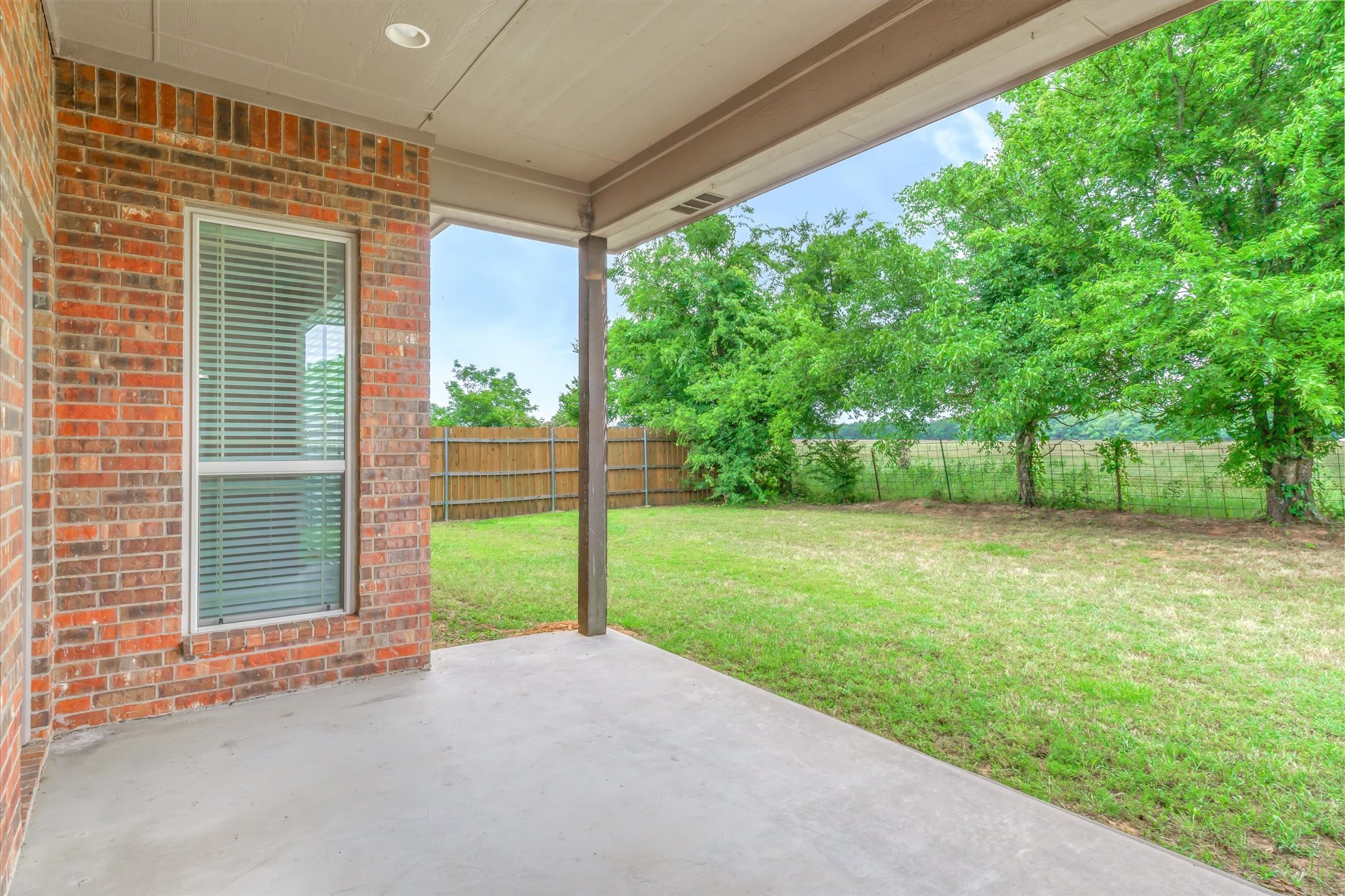 1852 Meadowview Canton TX 75103