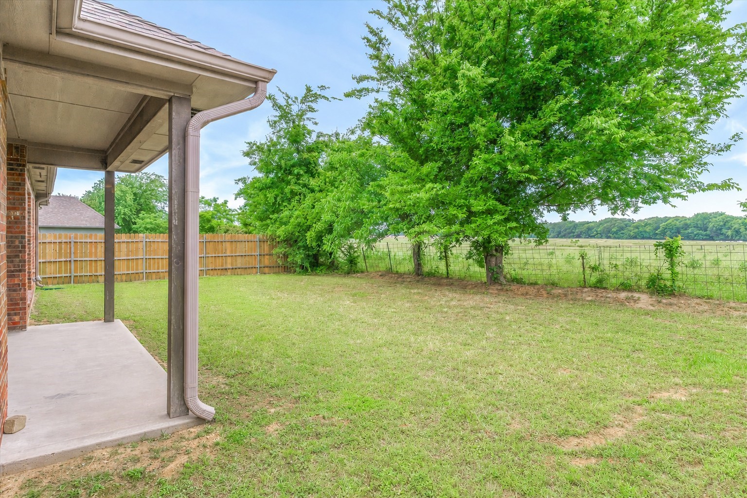 1852 Meadowview Canton TX 75103