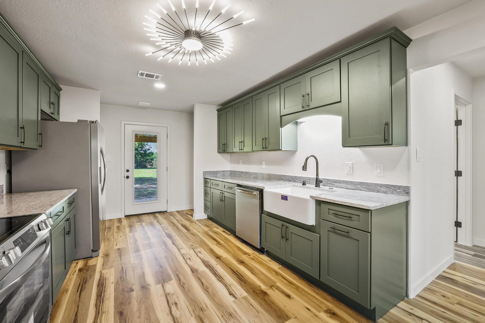 1206 E Fm 902 Howe TX 75090