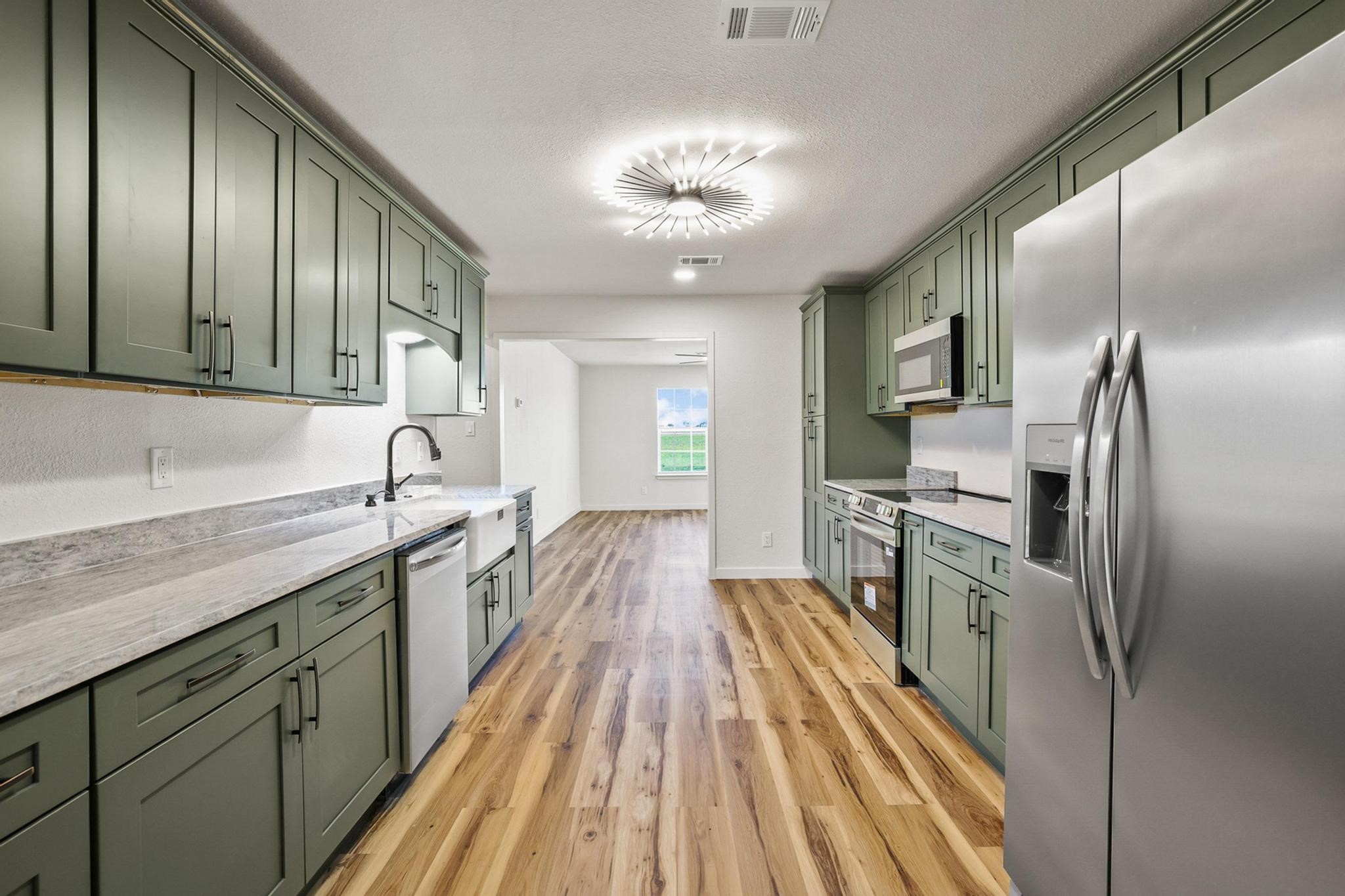 1206 E Fm 902 Howe TX 75090
