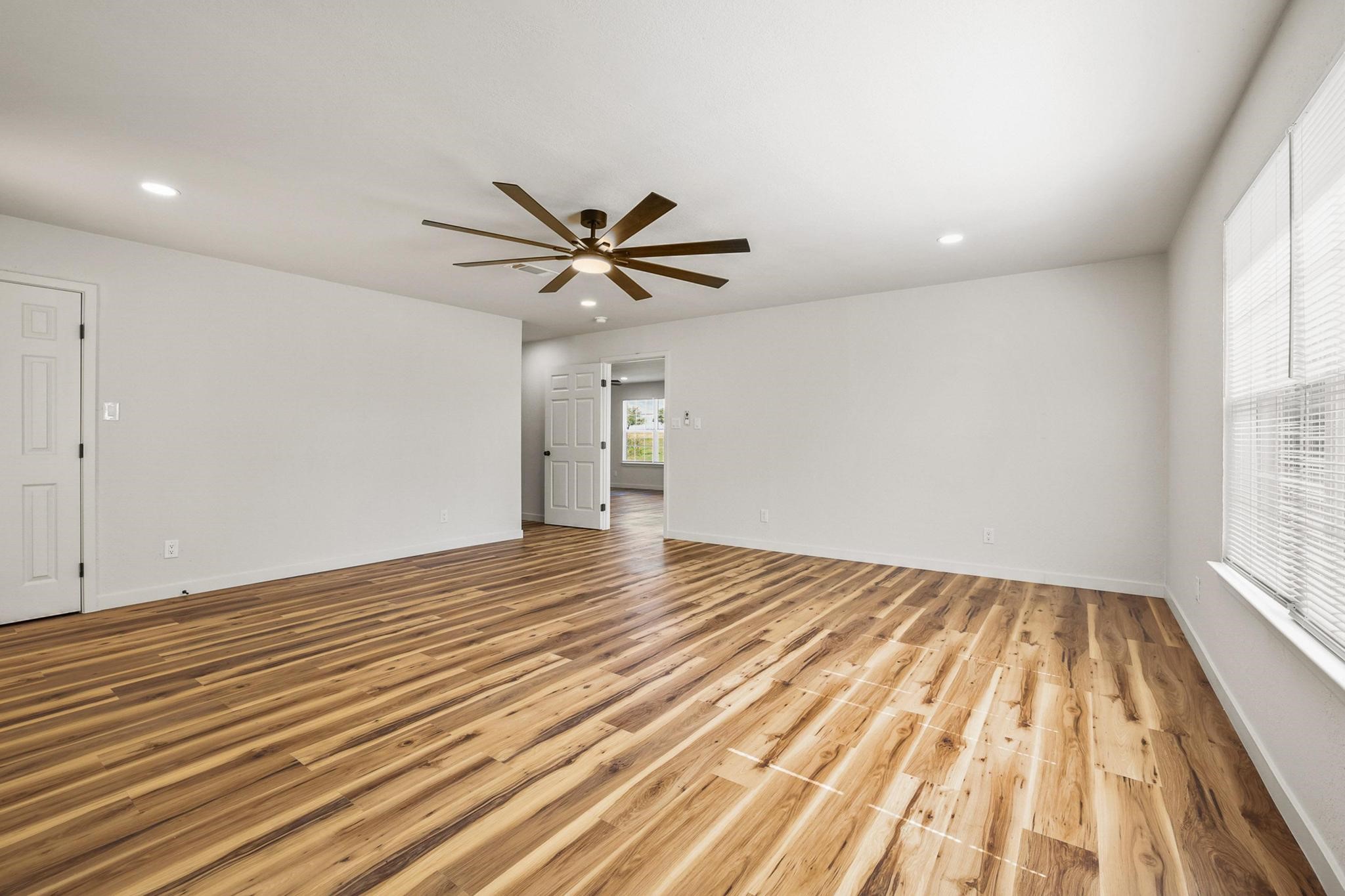 1206 E Fm 902 Howe TX 75090