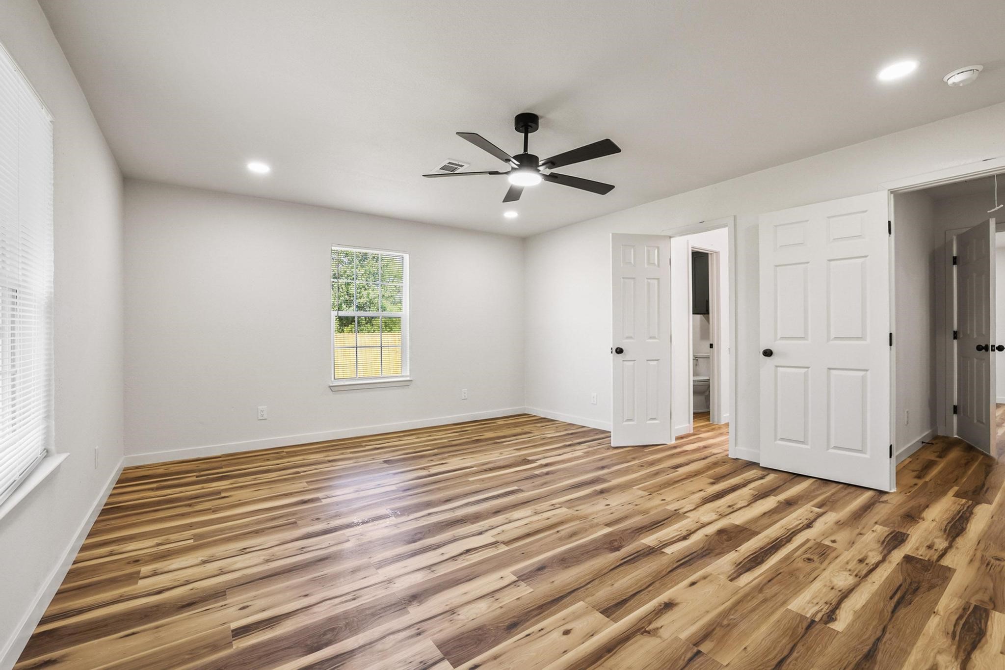 1206 E Fm 902 Howe TX 75090